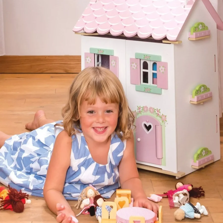 Sweetheart Cottage (with furniture) H126/ Sweetheart Cottage (inclusive furniture)