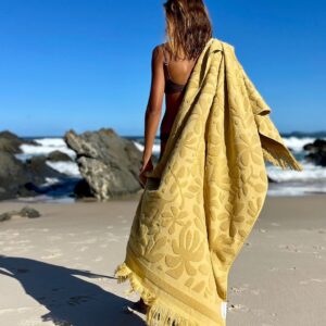 Skinny dipper sunnylife luxe towel