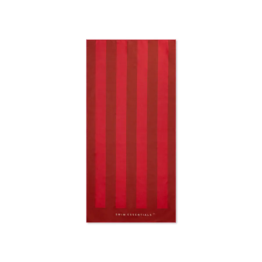 Crabby | Red Microfiber Beach Towel 135 x 65 cm