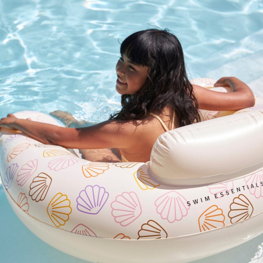 Shells | Multicolored Water Lounge