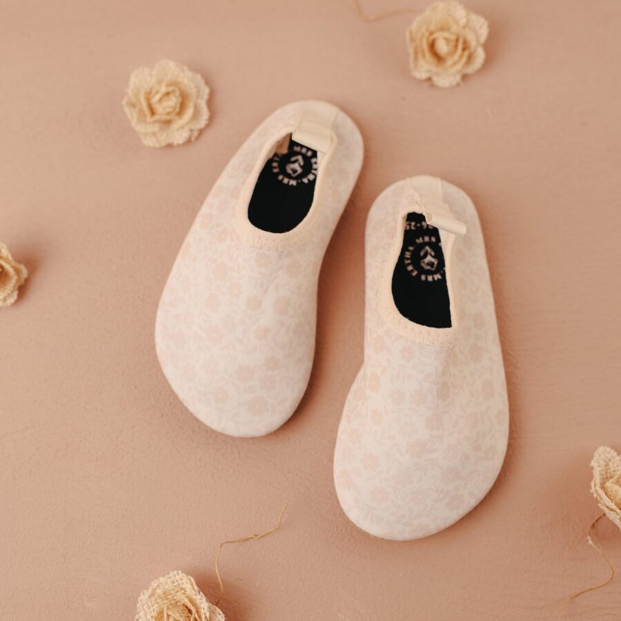 Swimming Shoes - Bouquet Silhouette