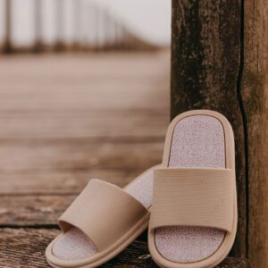 Slippers - Taupe