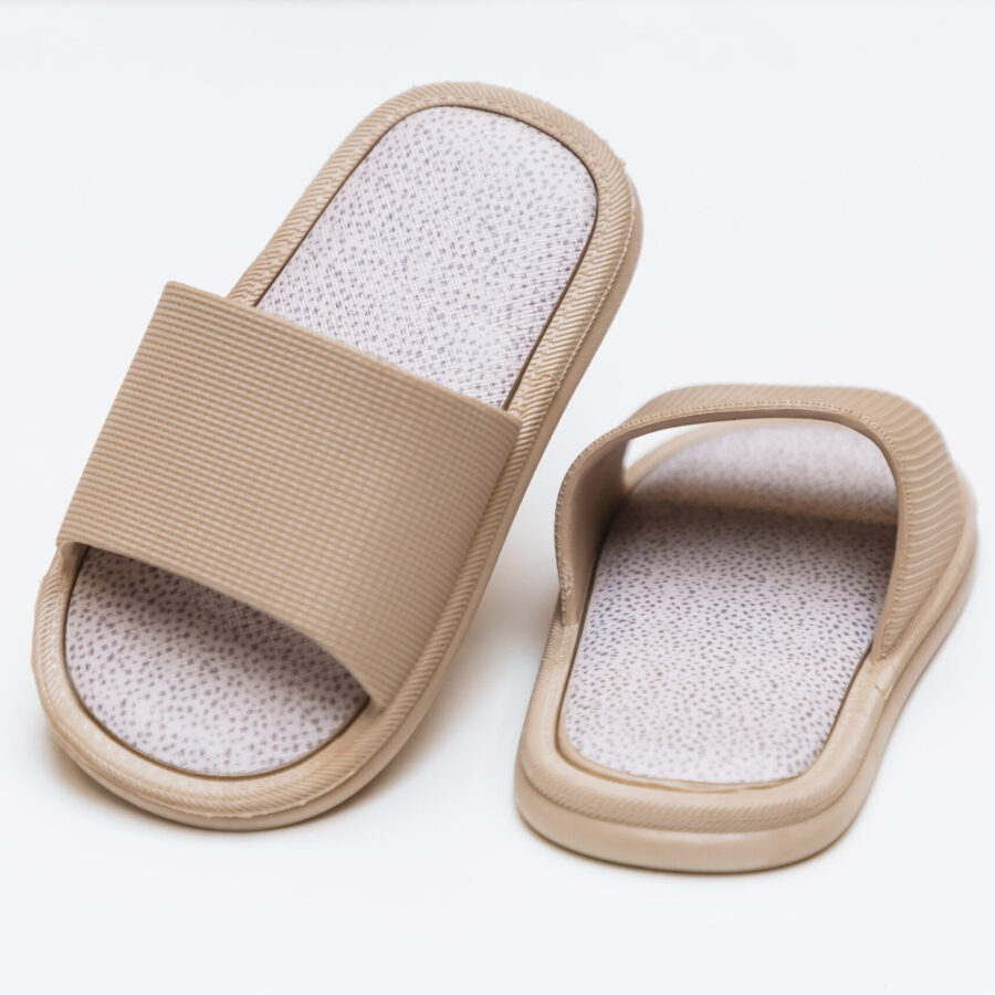 Slippers - Taupe