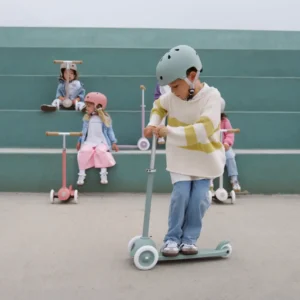 Banwood Ecoride Set: Scooter & Helmet Pack - Clay